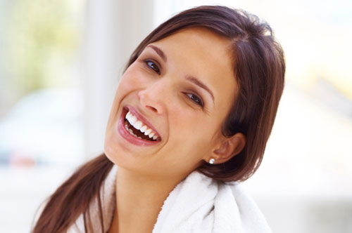 Put Some Glam In Your Smile With Cosmetic Dental Treatments